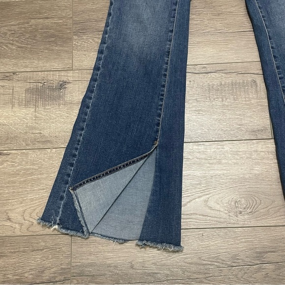 We the Free People Jeans Flare Leg Slip Raw Hem Stretch Denim Sz 31 - Picture 4 of 9